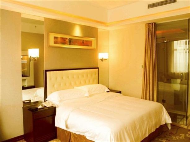Vienna Hotel Songjiang Xin Qiao
