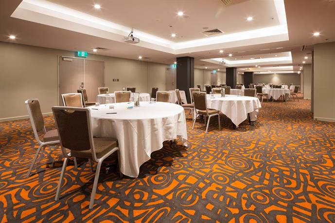Novotel Canberra