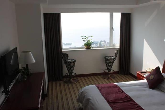 Shanghai Tianhe Hotel