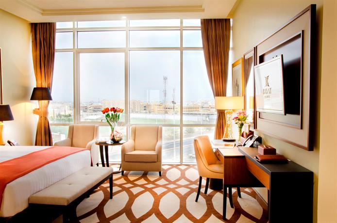 Bayat Hotel
