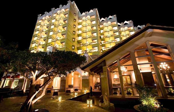 Okinawa Spa Resort EXES