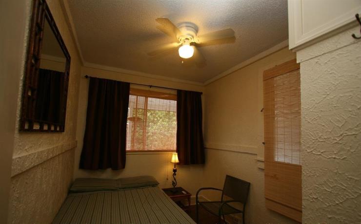 The Northshore Hostel Maui