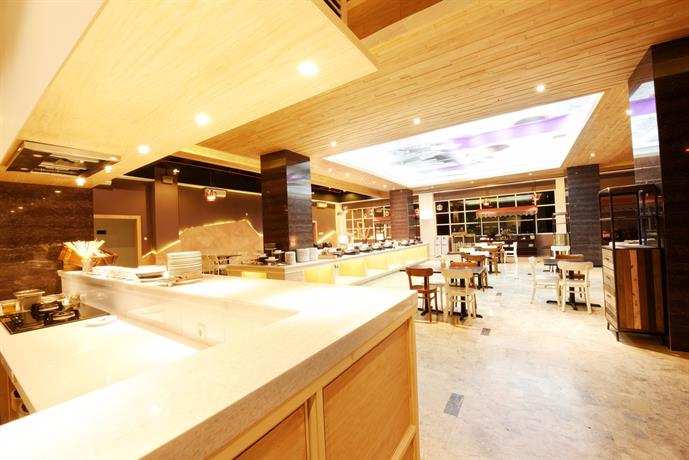 FOX HARRIS Hotel City Center Bandung