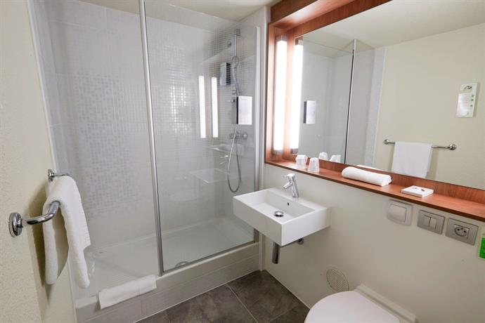 Campanile Hotel Senlis
