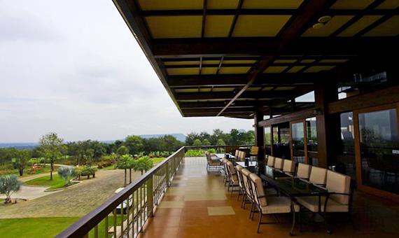Mountain Creek Golf Resort & Residences