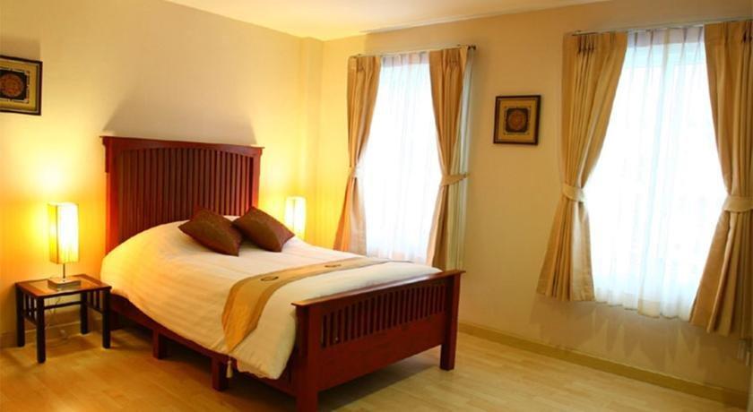 August Residence