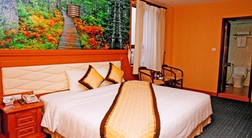 Oasis Hotel Hanoi