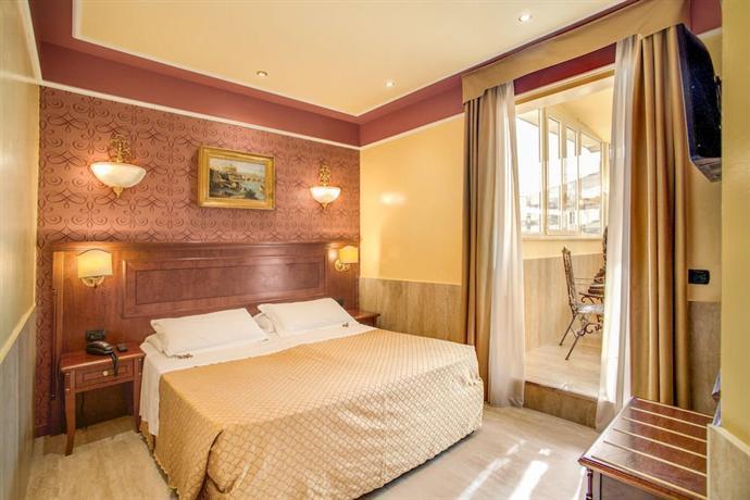 Aurelius Art Gallery Hotel