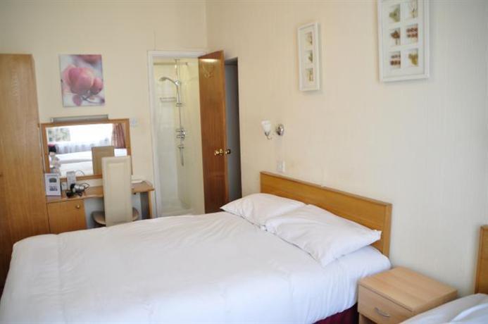 Barry House Hotel