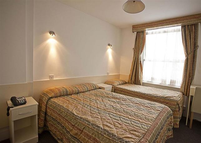 Earls Court Hotel