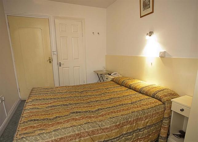 Earls Court Hotel