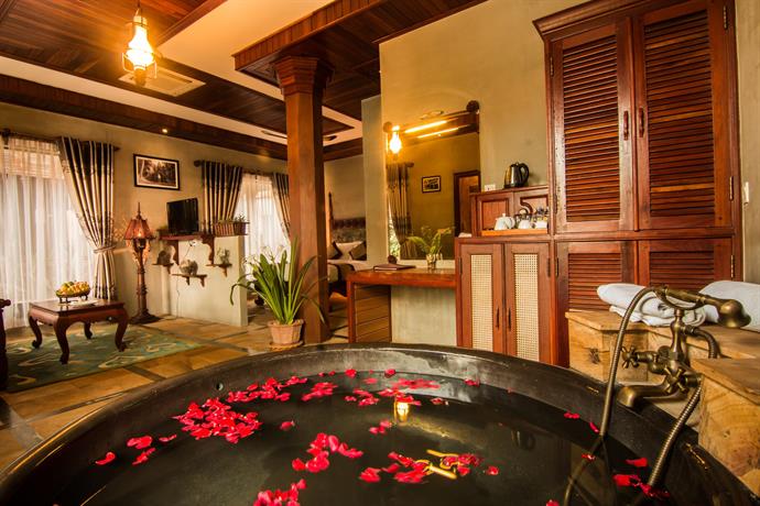 Model Residence & Spa