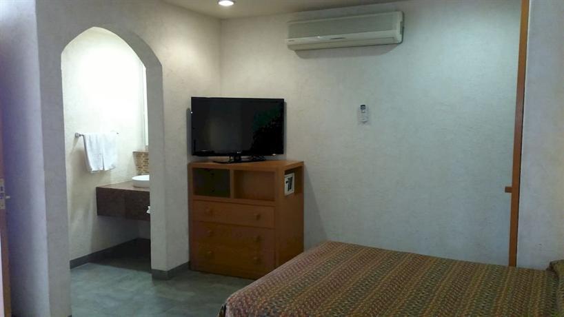 Hotel Flamingo Inn