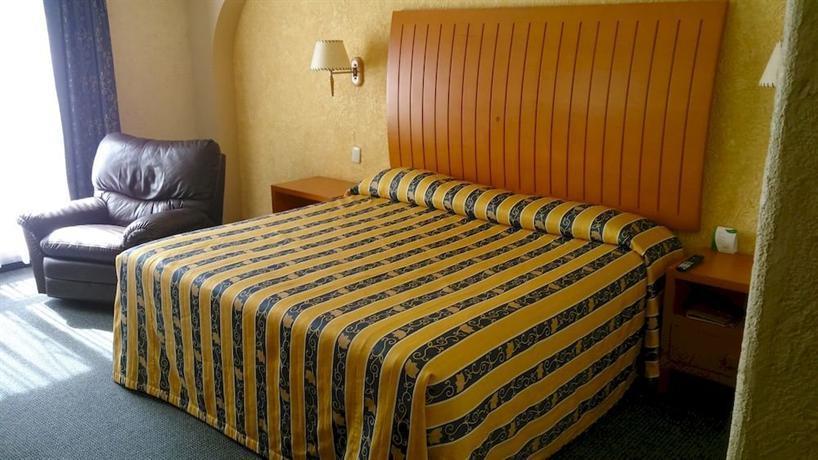Hotel Flamingo Inn