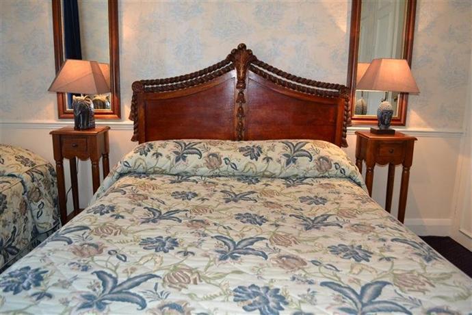 Garden Court Hotel London