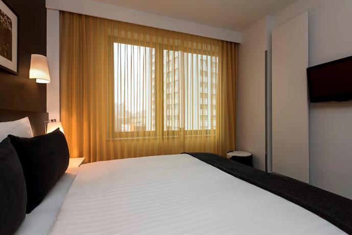 Adina Apartment Hotel Berlin Hackescher Markt