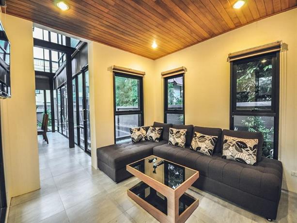 Saiyuan Pool Villa