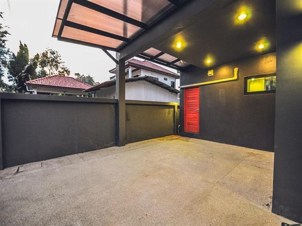 Saiyuan Pool Villa