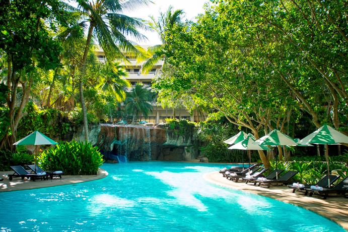 Pullman Phuket Arcadia Karon Beach Resort
