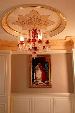 Leyenda Hotel