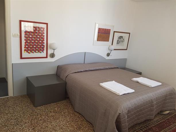 Venice Glass apartment