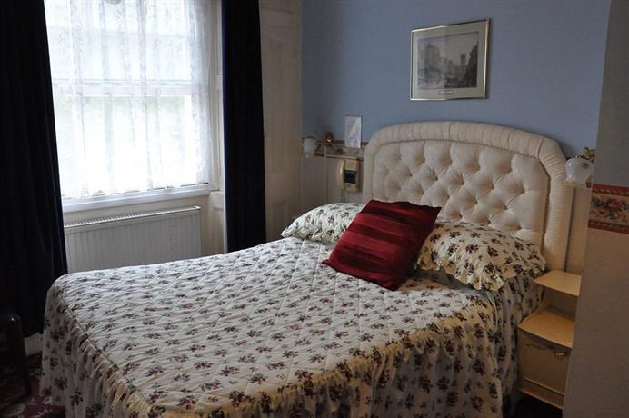 Albro House Hotel