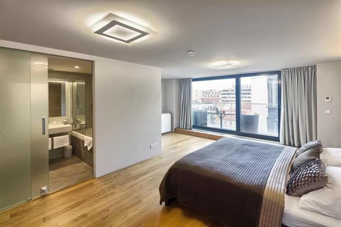 EMPIRENT Karlin Apartments