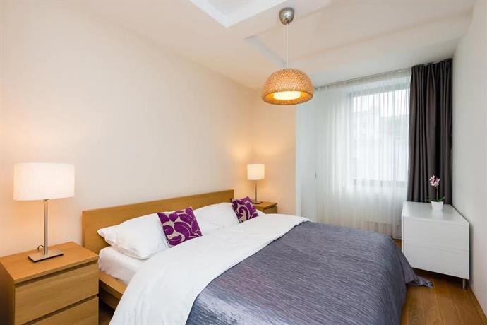 EMPIRENT Karlin Apartments