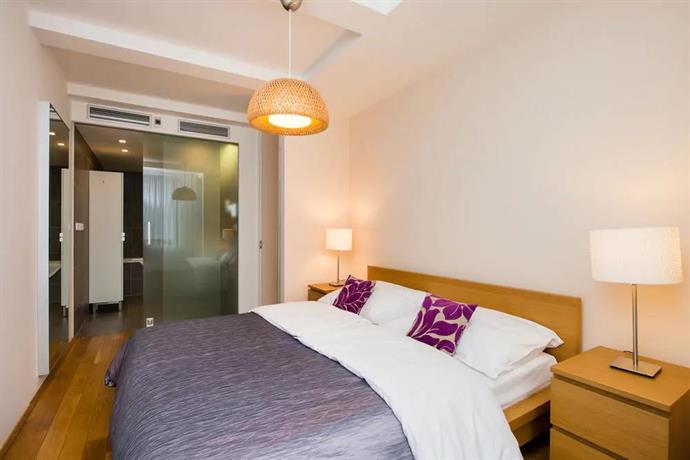 EMPIRENT Karlin Apartments