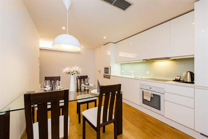 EMPIRENT Karlin Apartments