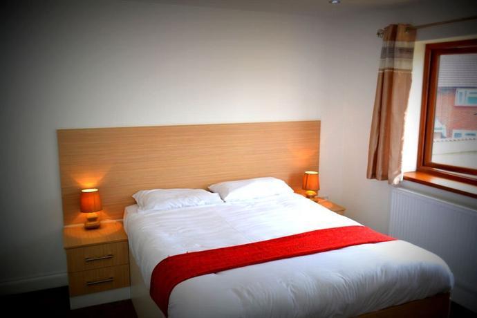 London Plus Heathrow B & B