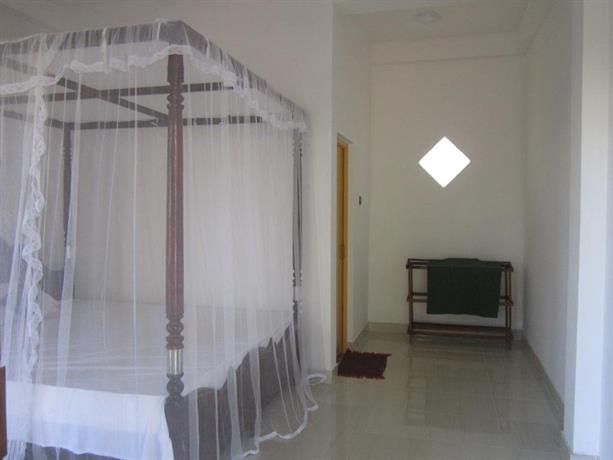 Serene Niche