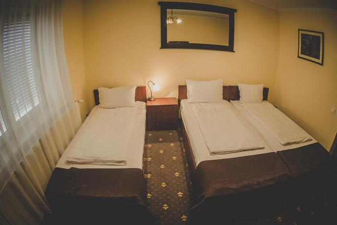 Hotel Carnival