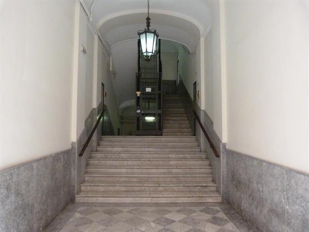 Il Ventre di Napoli Broggia