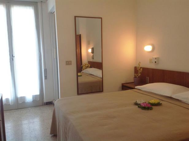 Hotel Ninfea Cattolica