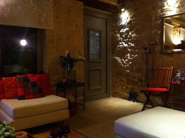 Old Stone House