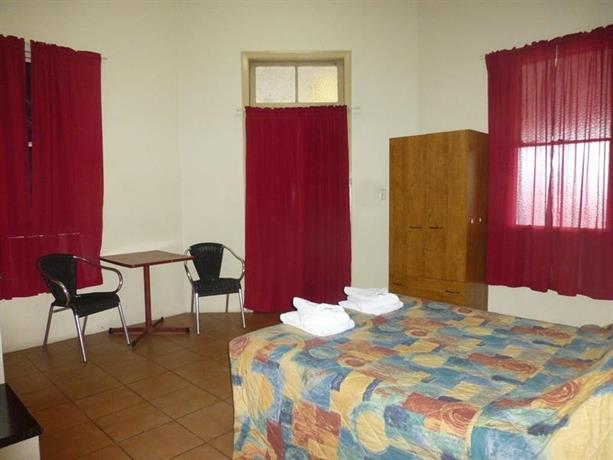 Taylors Hotel