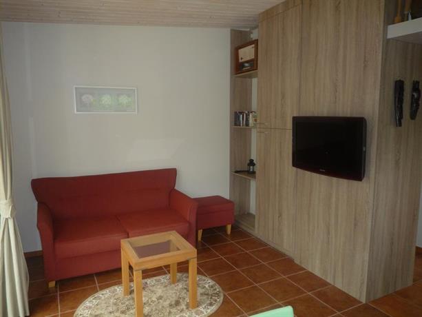 namelis palangoje, 帕兰加 - 查询比价预订