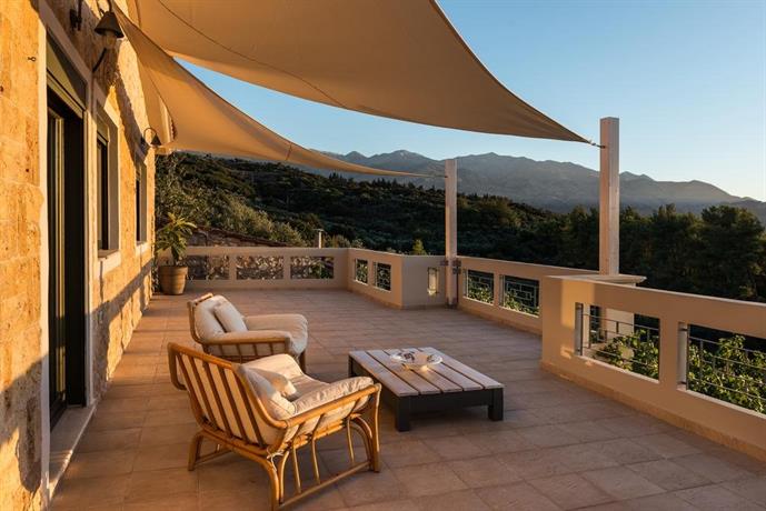 Aoria Estate Villa