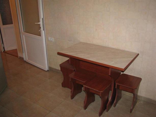 Amiryan Apartment