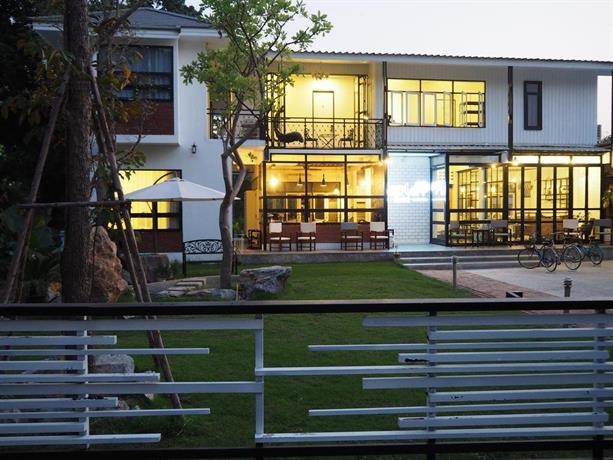 Sherloft Home & Hostel
