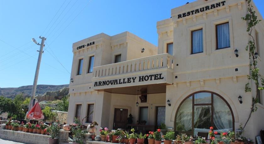Arnovalley Hotel