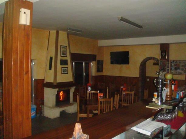 Hostal Poncebos