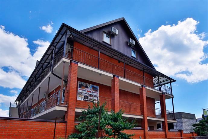 Zolotaya Loza Guest house