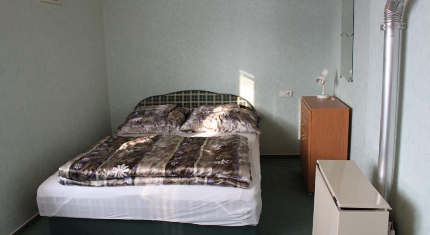 Orwa apartmanok - Fenyofa koz