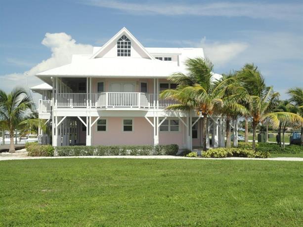 pink estate, 中安德罗斯岛 - 查询比价预订