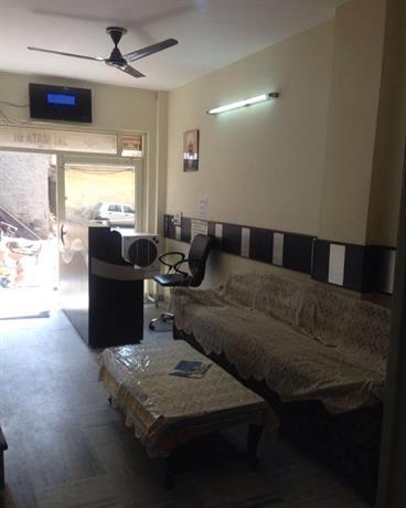Raja Guest House