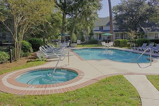 The Cottages by Spinnaker Resorts, Hilton Head Island - Compare Deals