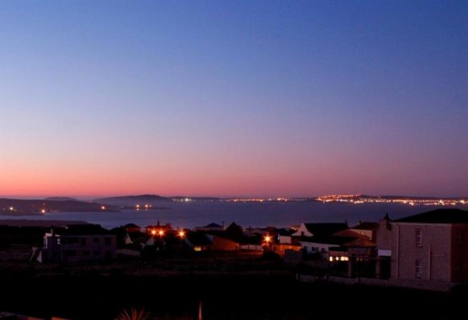 Birds View Holiday Home