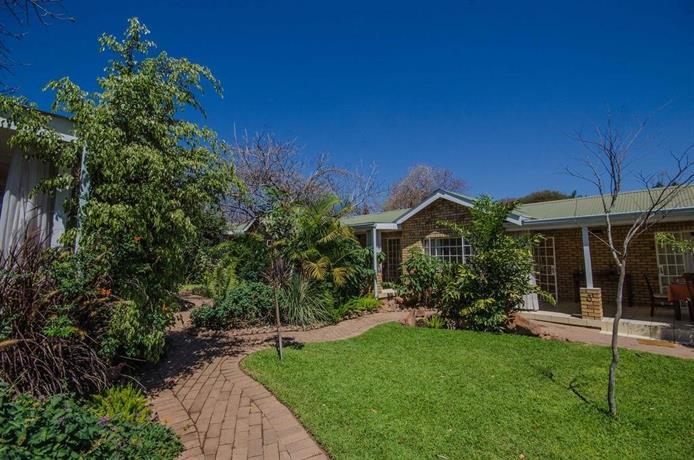 Chobe River Cottages